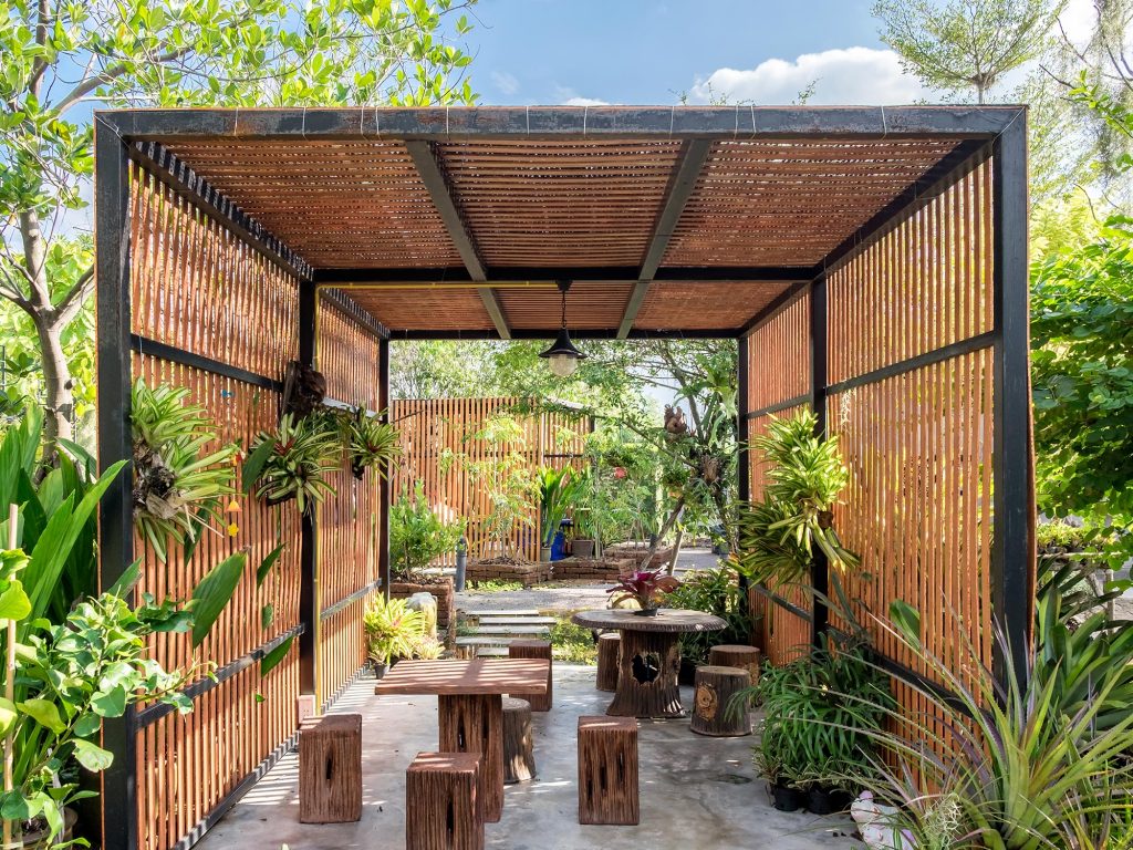 outdoor pergola